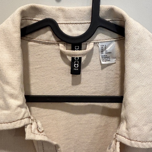 H&M Beige Button-Up jacket - Picture 4 of 4